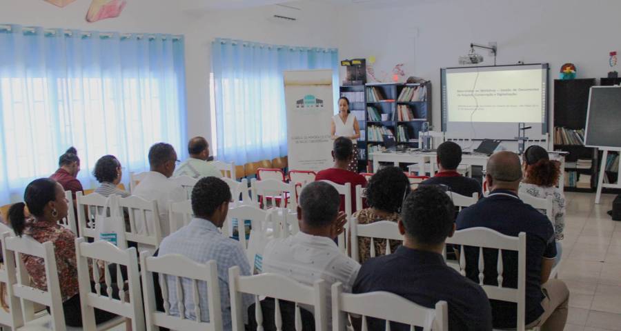 Ilha do Fogo acolhe Workshop sobre Gestão de Documentos, Conservação e Digitalização